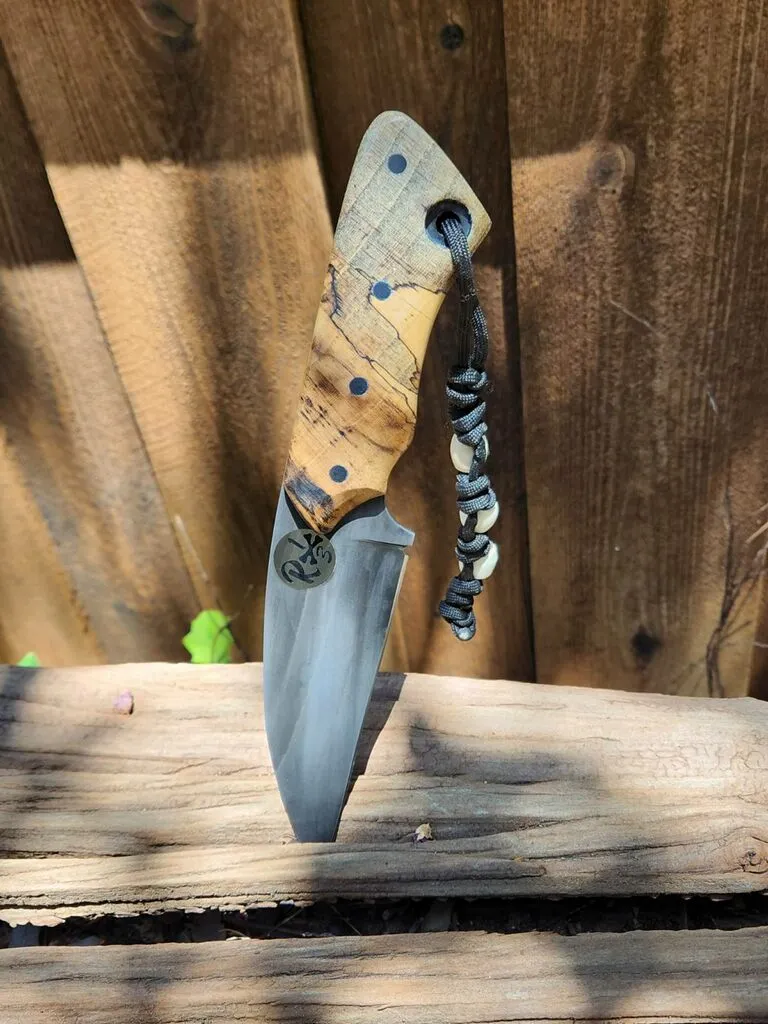 a knife made by R13 Knifeworks