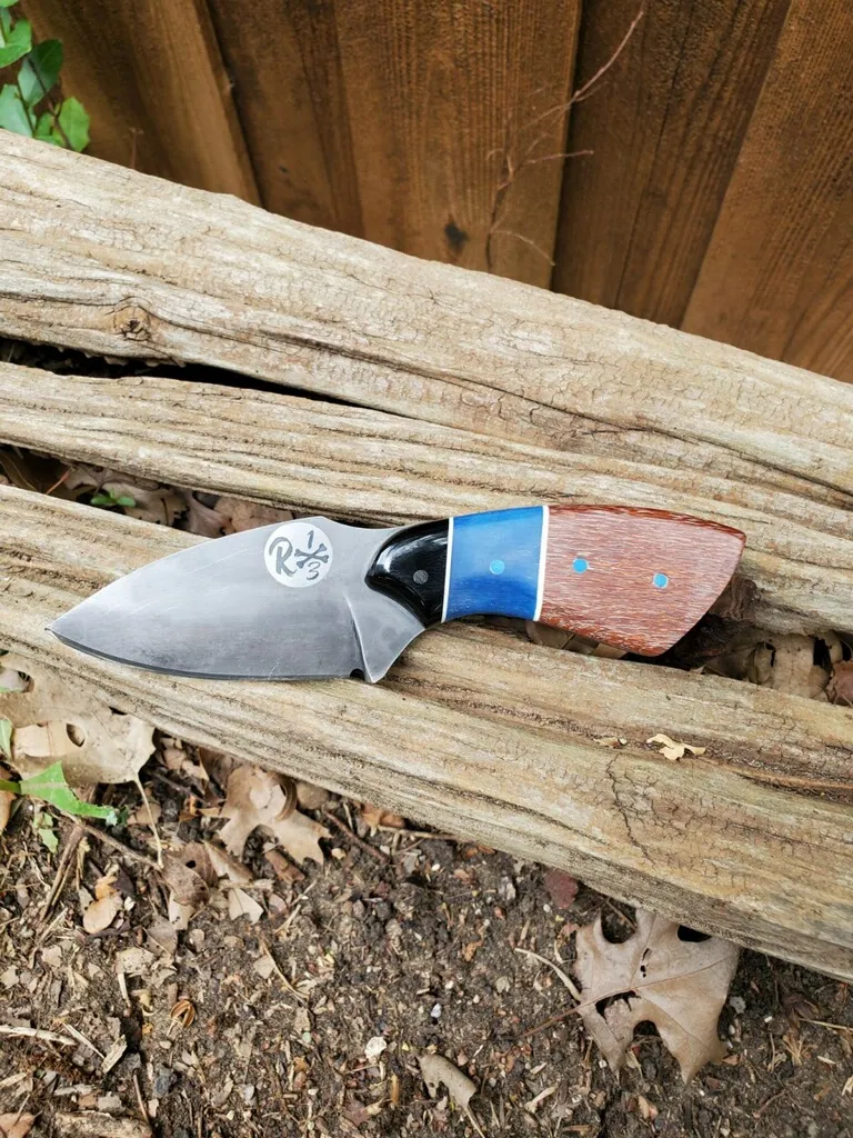 a knife made by R13 Knifeworks