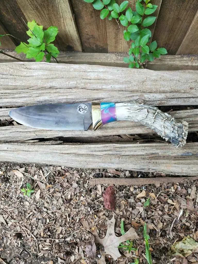 a knife made by R13 Knifeworks